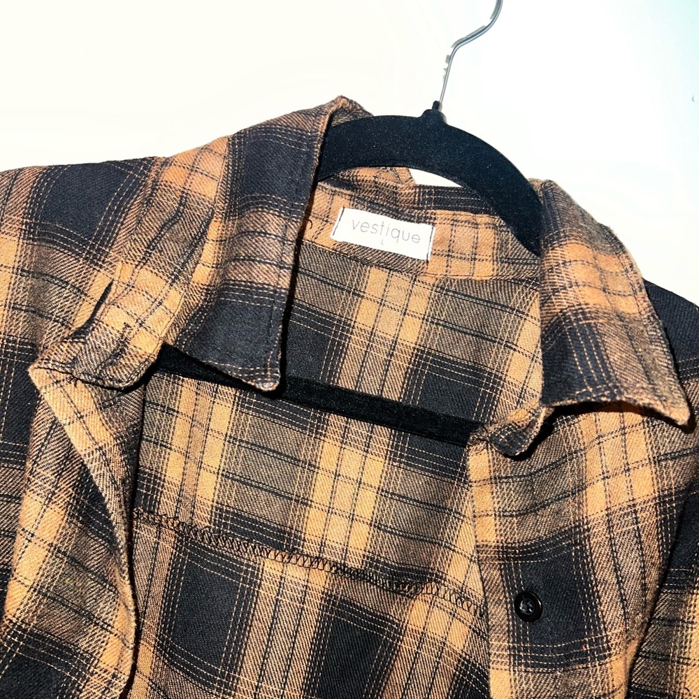 Plaid Flannel Jacket for Women - Picture 2 of 3